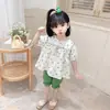 Comercio Exterior Conjunto de Verano para Niñas Nuevo Elegante Moderno Floral Manga Corta Top y Shorts Conjunto de Dos Piezas Venta al por Mayor