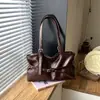 Bolsa Feminina 2026 Nova Outono Sob o Braço High-End Leve Luxo Retrô Moda Bolsa de Ombro Único Bolsa de Mão Grande Capacidade