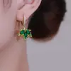 Aretes de Hoja de Arce para Mujer 2024 Nuevo Arete de Alambre de Moda de Alta Gama Aguja de Plata Retro Nicho Sencillo Lujo Accesible Joyería para la Oreja