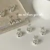 Pendientes Metálicos Enroscados Onihan de Plata de Ley S925 para Mujer Lujo Ligero Gama Alta Clavo de Oreja Pendientes Elegantes de Nicho Únicos