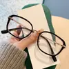 23061 Venta al por mayor transfronteriza Celebridad de Internet Marco de Gafas Doradas con Pegamento Dorado para Miopía Gafas para Mujer Ovaladas Anti-Luz Azul Espejo Plano con Graduación