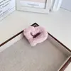 YHJ Acessórios de Cabelo Novo Outono e Inverno Amor Pelúcia Presilha de Garra Feminina Meio Rabo Cabelo Médio Presilha de Cabelo Parte de Trás da Cabeça Cabelo Presilha Tubarão