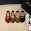 Zapatos planos retro redondos populares de estilo francés para mujer, nuevo estilo de otoño 2026, zapatos planos versátiles que combinan con faldas, zapatos Mary Jane para mujer