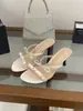 Sapatos de Salto Alto Abertos na Ponta, Luxuosos e Sensuais, Novo Estilo de Verão com Laço de Strass, Chinelos Elegantes de Salto Alto Finos