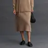 Saia Nova Abusada Outono e Inverno, Saia Casual e Simples, Moda Feminina Elegante em Cashmere, Saia Estilo Urbano para o Dia a Dia