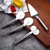 Espesada 1.5 Colgante de Pared Doméstico Acero Inoxidable Pala para Pastel Herramientas Creativas para Hornear Encaje Cuchillo para Pizza Estufa
