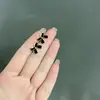 Pendientes Negros de Lazo Estilo Coreano Simple con Goteo de Aceite Moda Diseño de Nicho Sentido Exquisito Versátiles Accesorios Explosivos para Orejas para Mujeres