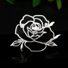 Broche Rosa Vazado para Mulheres, Design de Luxo Leve de Nicho, Alfinete de Metal, Corsage de Rosa Exquisito, Acessório de Roupa