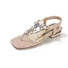 2026 Sandálias de Verão Plus Size Estilo Fada Versão Coreana Flat Slip-On Strass Moda Praia Sandálias Femininas