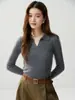 Temperamento Intelectual~Suéter de Cashmere Gola Alta Light Luxury Manga Longa Feminino Slim Fit Canelado para o Trabalho Camada Base Simples de Tricô