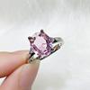 Productos de fábrica originales anillo de cristal rosa Morgan imitación anillo de diamante rosa chapado en PT950 Europa y Estados Unidos anillo de diamante de propuesta para pareja de lujo bajo