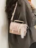 Bolso Pequeño Cuadrado Retro Súper Popular para Mujer, Nuevo Modelo 2026, Bolso de Hombro de Moda de Gama Alta, Bolso de Mano y Bolso Cruzado Versátil