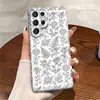 Funda protectora ultradelgada S25+ de TK con el popular diseño floral retro minimalista en blanco y negro para teléfonos Galaxy S26