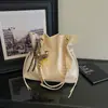 Bolso de moda estilo coreano para mujer, nuevo modelo 2026 para el uso diario, bolso cruzado simple de color sólido, bolso de cadena de gran capacidad, bolso de hombro