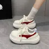Zapatillas de moda oversized con suelas gruesas, estilo casual, nueva colección otoño 2026, perfectas para usar en capas, versátiles, elegantes y ligeras.