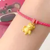 Pulsera de Cuerda de Cuero con Colgante de Cabeza de Oso PP y Oso de Fresa de la Familia Zhou Jindian con Cuentas de Transferencia para Mujer