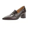 Sapatos de Salto Baixo Retrô Britânicos, Sapatos de Couro de Ovelha, Slip-Ons de Couro Genuíno, Mocassins de Novo Estilo, Sapatos de Salto Alto Bico Fino da Moda Francesa 2026