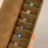 Uñas de Hélice para Hueso de Oreja con Flor de Gradiente de Colores Dopamina Primavera y Verano para Mujeres Pendientes Dulces de Flor Pendientes Joyería de Oreja 2025 para Mujeres