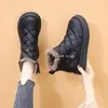 Botas de neve da moda e estilosas para mulheres, nova coleção inverno 2026, com forro de fleece adicionado e design espesso, adequadas para climas frios, impermeáveis, antiderrapantes e quentes, botas curtas