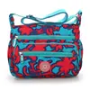 Bolso Cruzado de Hombro Personalizado Nuevo Simple Literario Casual Tela Lavada Impermeable Lona Tela de Nylon Estilo Coreano Bolso de Moda para Mujer