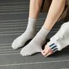 Meias Pretas Brancas Cinzas Masculinas Outono Inverno Cor Sólida Simples Versátil Meias de Comprimento Médio Meias Coloridas Sólidas da Moda Meias Curtas Pretas para Homens