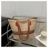 Bolsas de Luxo Nova Coleção Primavera/Verão 2024 Moda Tendência Simples Bolsa Tote de Grande Capacidade Bolsa de Ombro Versátil e Estilosa da Primavera