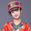 Traje de Performance del 3 de Marzo de la Nacionalidad Zhuang Tocado Accesorios de Performance de Danza de Minorías Étnicas Sombrero de la Nacionalidad Miao Yi Yao para Niñas