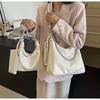Bolsa de textura de alta qualidade para mulheres 2024 Nova bolsa de corrente Bolsa de ombro da moda Bolsa de axila para mulheres Bolsa transversal versátil Bolsa de bolinho