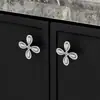 Venta Directa de Fábrica Manija de Puerta de Gabinete de Latón Trébol de Cuatro Hojas Cajón Armario Manija Creativa Manija de Puerta de Gabinete de un Solo Agujero