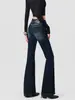 [Calça Jeans de Cintura Alta] Jeans feminino de perna reta, corte solto, azul escuro, estilo retrô com leve boca de sino, cintura média a baixa, novo estilo da moda outono 2026
