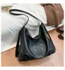 Bolso de Hombro Retro Transfronterizo para Mujer, Bolso Tote de Gran Capacidad Nuevo Invierno 2025, Bolso Cruzado Simple Versátil Vintage