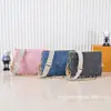 Transmisión en vivo transfronteriza de suministro de alta calidad Bolsos pequeños Coussin con temporada nueva Algodón Pana Jacquard de mezclilla Hombro cruzado