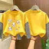 Camiseta de manga comprida para meninas, estilo primavera/outono, nova coleção 2026, peça básica da moda para crianças, algodão puro, blusa falsa de duas peças para meninas pequenas