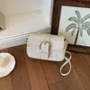 Bolsa Pequena Quadrada Transversal de Ombro Único com Fivela de Cinto Texturizada Estilo Vintage Nova Tendência Feminina deste Ano 2026