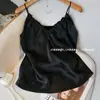 Satin Francés Sexy Plisado Cuello en V Tirantes Nuevo Traje Base Diseño para Mujer Holgado Chaleco Acético Superior