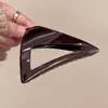 Presilha Acrílica Simples Coreana, Presilha de Cabelo Grande de Alto Padrão e Requintada para Cabelos de Mulheres na Parte de Trás da Cabeça, Presilha de Cabelo Triangular Vazada