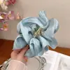 2026 Novo Prendedor de Cabelo Garra Tecido de Alta Qualidade Triângulo Presilha Tubarão Para Toda a Parte de Trás da Cabeça Prendedor de Cabelo para Mulheres Presilhas de Cabelo de Bolinhas