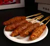 Ingredientes para Oden Tailandés Dingwei al por Mayor, Brochetas Picantes para Hot Pot, Bolas de Pescado Semiacabadas, Alas Árticas Congeladas, Igual que los Productos de Tienda de Conveniencia
