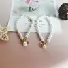 Acessórios de joias de pérolas explosivas pingente de pérola de vidro para celular pingente de chaveiro de bola de pelo em estoque atacado