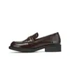 Sapatos Loafer de Solado Grosso Mais Vendidos para Mulheres, Novo Estilo Outono 2026, Sapatos Versáteis de Couro Preto, Sapatos de Salto Baixo Femininos, Loafers para o Verão