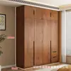 Nuevo armario minimalista moderno con bloques de color para dormitorio del hogar, compartimento abierto de gran capacidad con puertas batientes