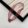 Chica Loulan~Gargantilla de Encaje Collar con Corazón para Mujer, Lujo Ligero y Collar de Gama Alta, Accesorios Personalizados para Chicas Atrevidas