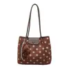 Bolsa Tote de Bolinhas Nicho Coreana Feminina Outono 2026 Novo Estilo Personalidade Casual para Trabalho, Deslocamento, Ombro, Axila