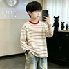 Camiseta de Manga Larga Rayada Estilo Coreano para Niños 2026 Nueva Llegada de Primavera Ropa Interior para Niños Camiseta Base de Algodón Puro Tallas Mediana y Grande