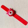 Pulseira Snap Circle de Pelúcia Desenho Animado Infantil Fofa Sanrio para Namorada Animal de Pelúcia Bate-bate Círculo Criativo Japonês e Coreano Presente