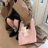 Diseño de Nicho Estilo Coreano Moda Acolchada Gran Capacidad Bolso de Plumas Bolso Tote de Puntadas de Moda Bolso de Hombro Debajo del Brazo Bolso de Mano