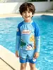 Suministro transfronterizo traje de baño de manga larga con estampado de animales de dibujos animados para niños, protección solar, secado rápido, traje de baño de playa de dos piezas para niños
