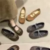Zapatos Mary Jane de Punta Baja Estilo Francés para Mujer, Zapatos Grises de Pata de Cerdo, Nuevos Zapatos de Ballet con Correa Cruzada 2026