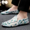 Zapatos casuales modernos versátiles mocasines slip-on para hombre zapatos para hombre perezoso ligeros modernos de un solo paso zapatos de tela para hombre