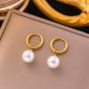 Aretes de acero de titanio aretes de alta gama nicho temperamento Perla aretes de borla de flor encantadores joyería versátil para mujer venta al por mayor